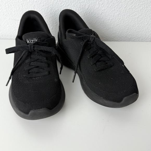 KIZIK Athens Hands Free Slip On Sneaker Mens 5.5 / Women’s 7 - Picture 1 of 12